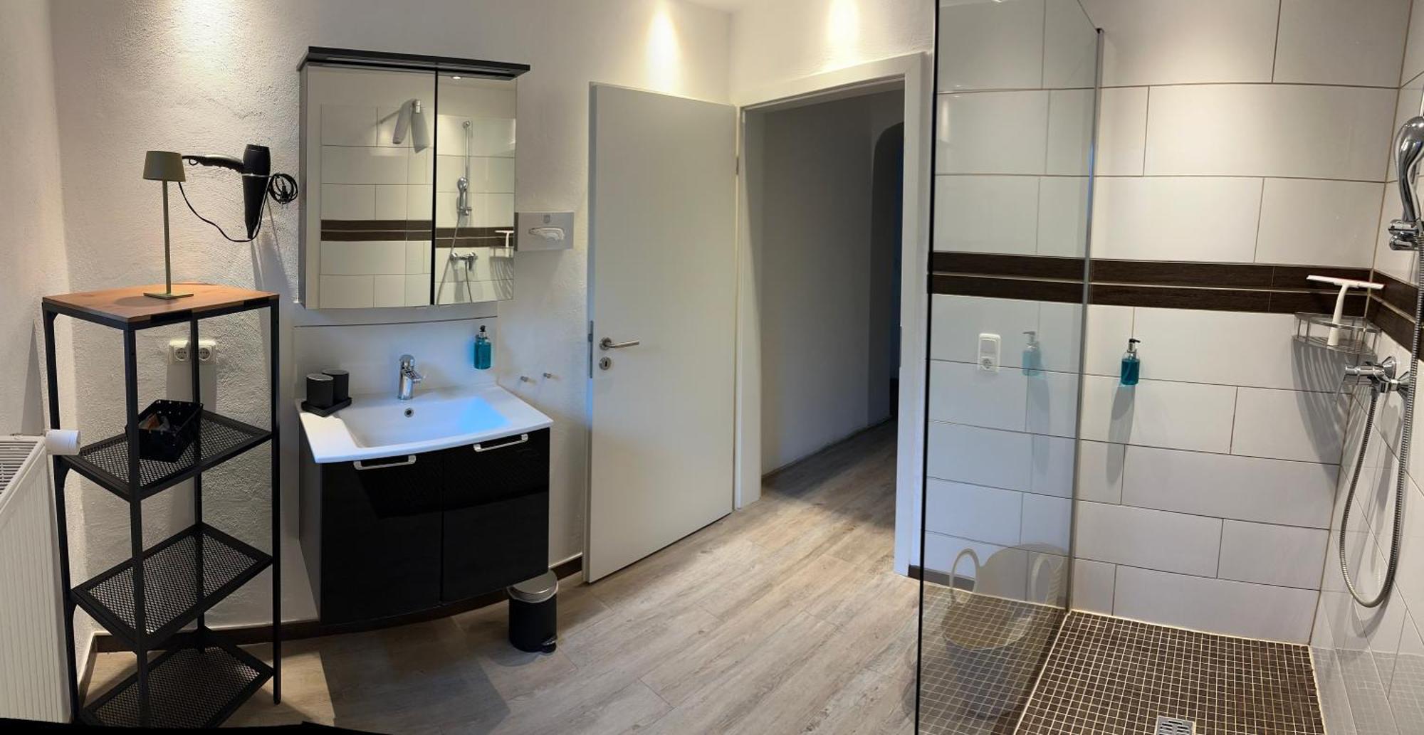 Ferienwohnung Schlossblick - 4 Sterne Sauna Pool Whirlpool Exklusiv Braunfels Kültér fotó