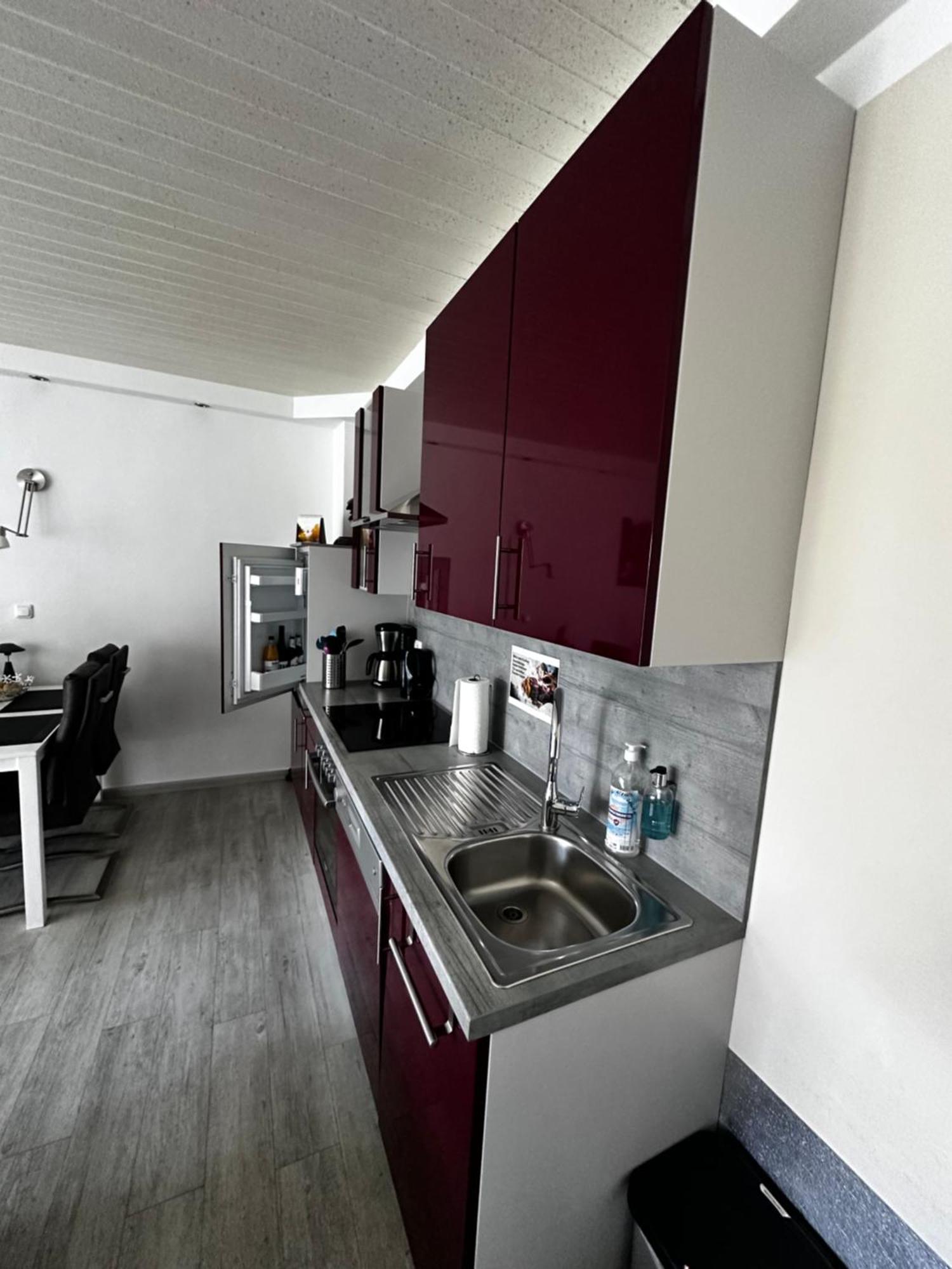 Ferienwohnung Schlossblick - 4 Sterne Sauna Pool Whirlpool Exklusiv Braunfels Kültér fotó
