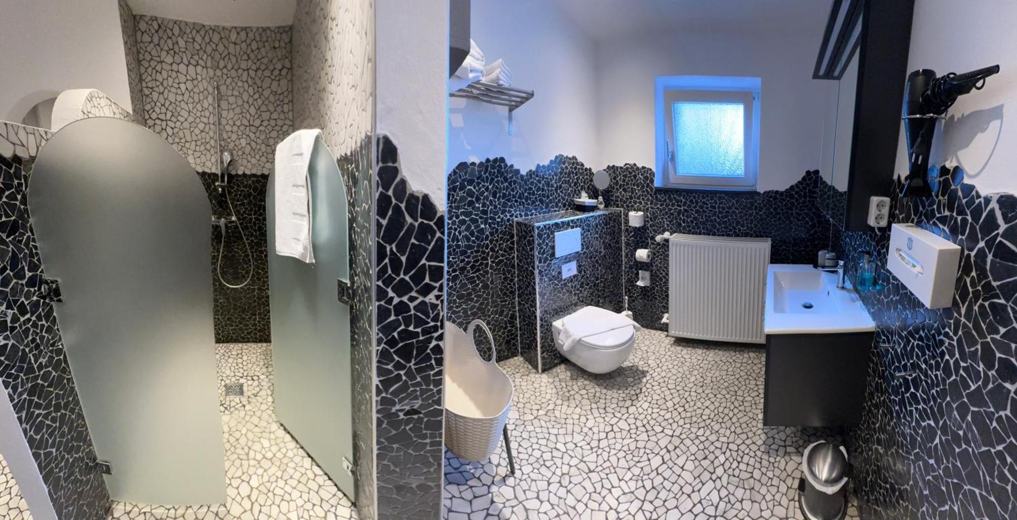 Ferienwohnung Schlossblick - 4 Sterne Sauna Pool Whirlpool Exklusiv Braunfels Kültér fotó